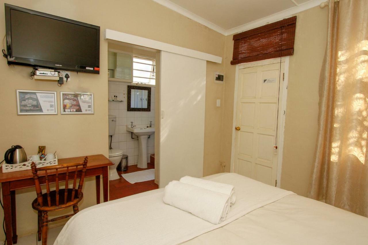 Coweys Corner Bed & Breakfast Durban Exterior foto